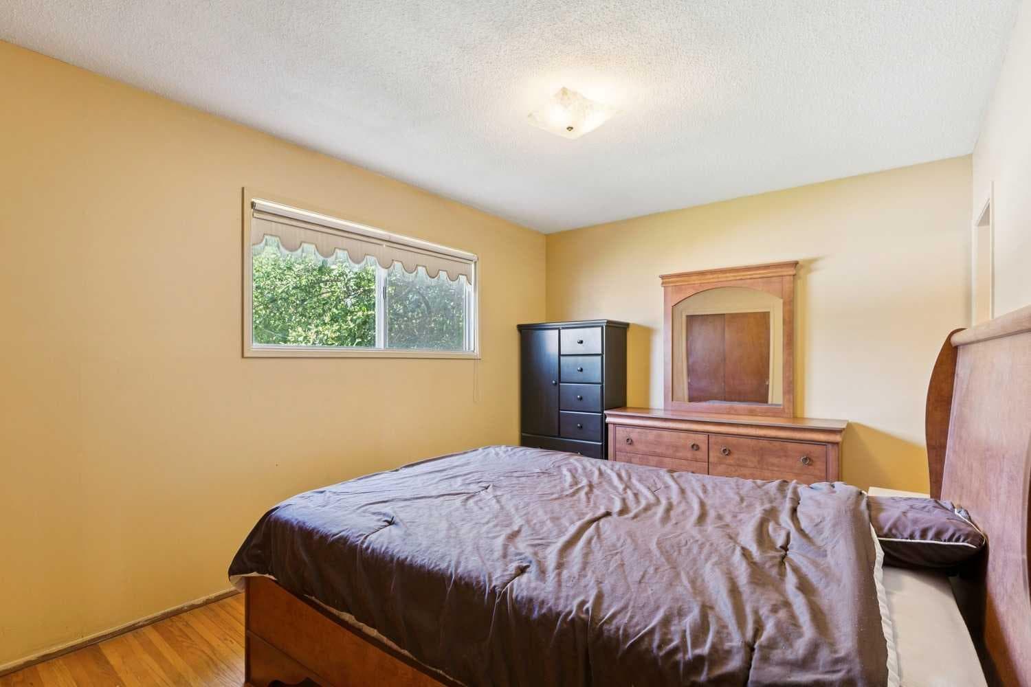 249 Wascana Crescent SE