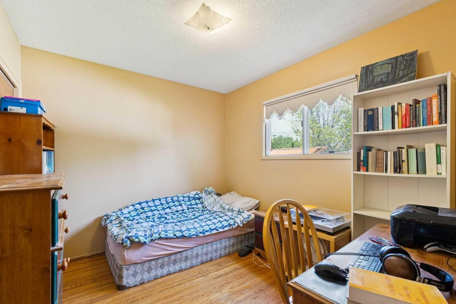249 Wascana Crescent SE
