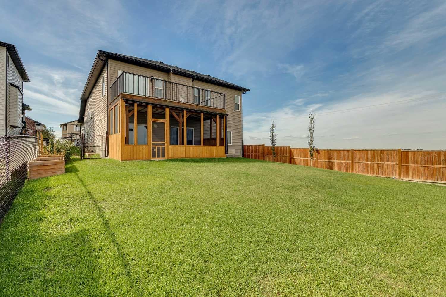 170 Hanson Drive NE