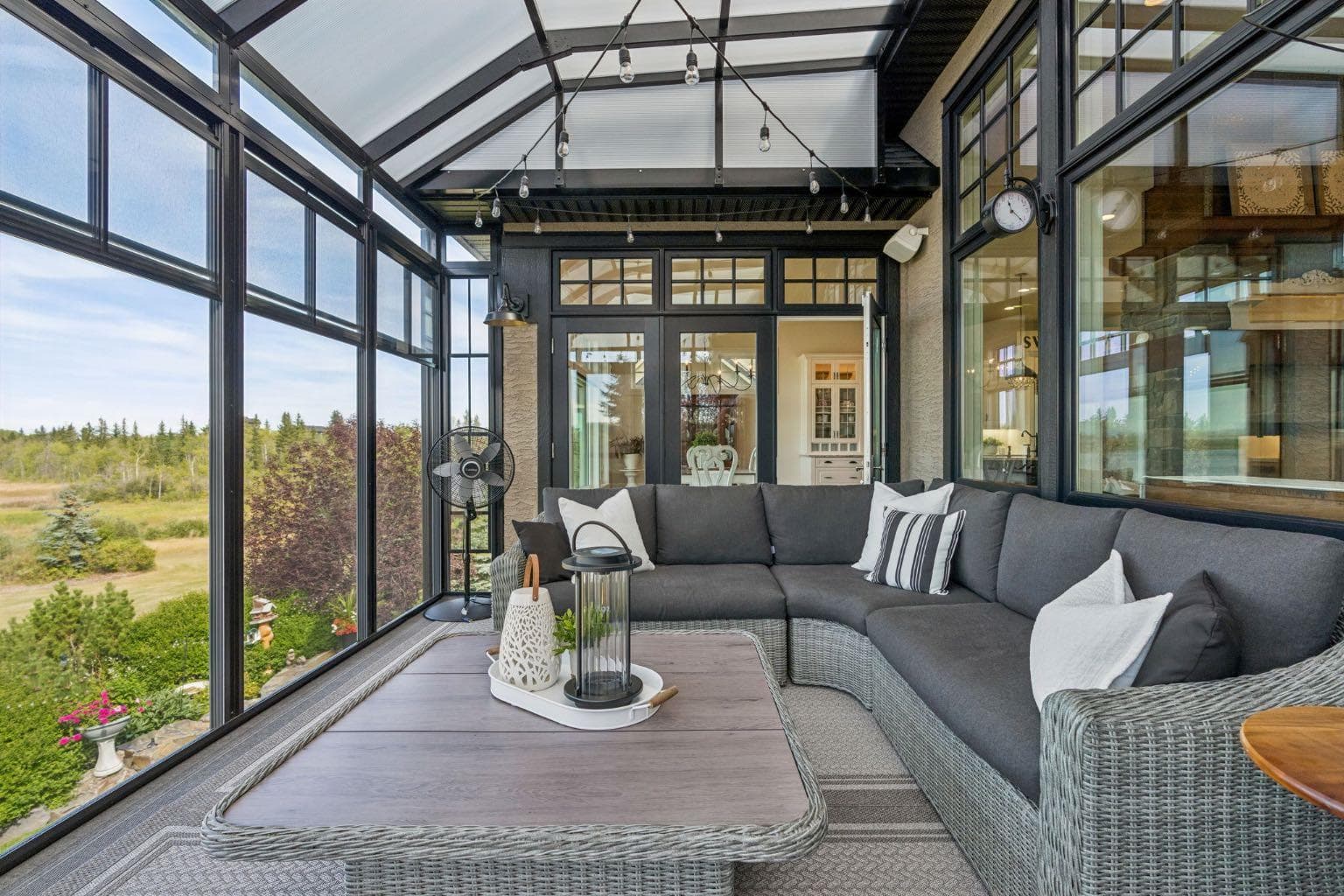 527 Montclair Place 