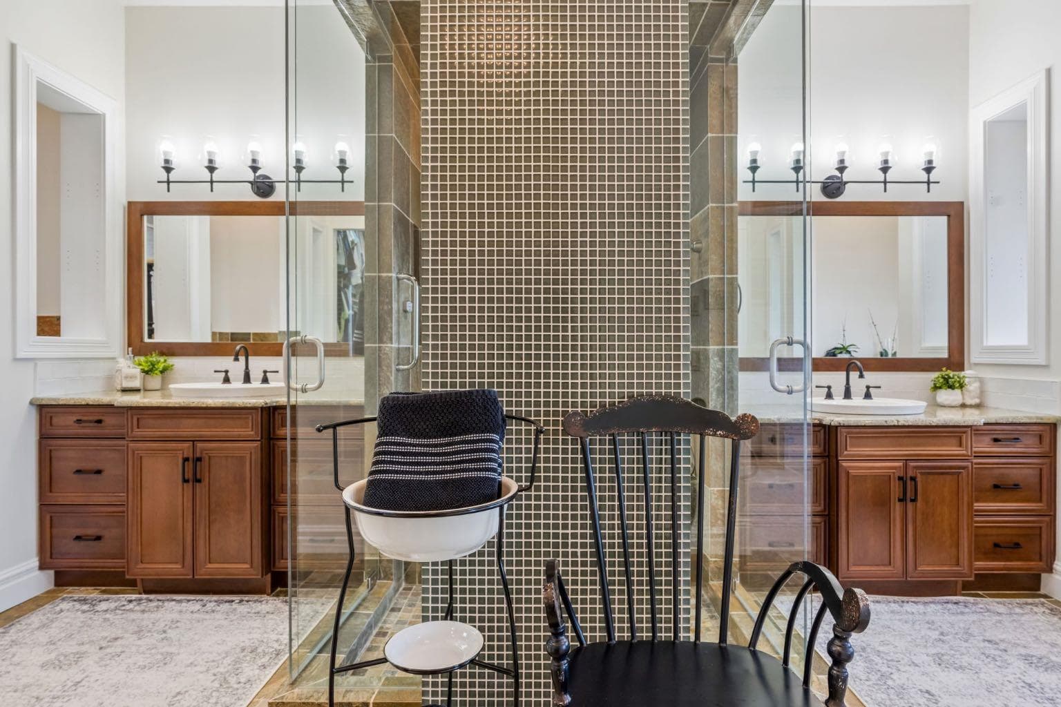 527 Montclair Place 