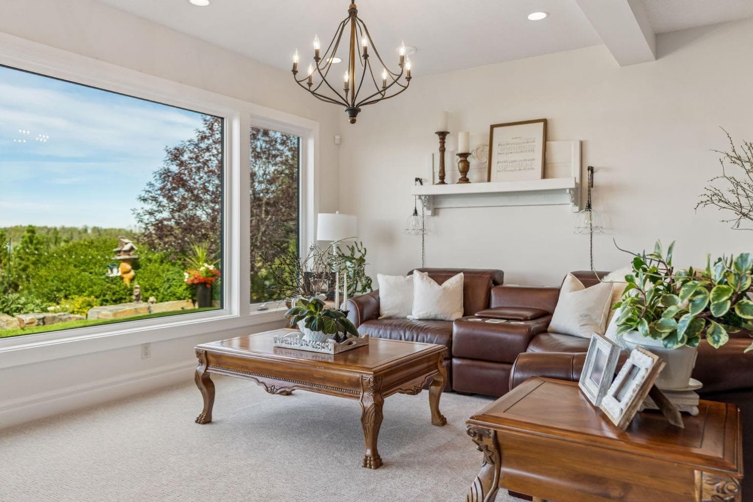 527 Montclair Place 