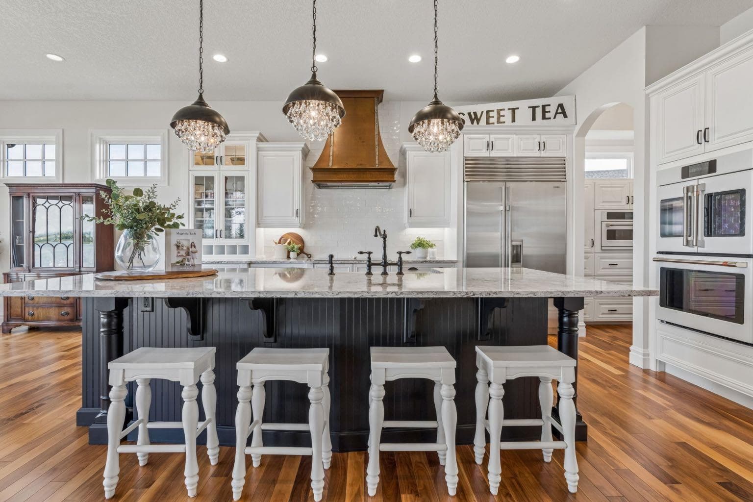 527 Montclair Place 