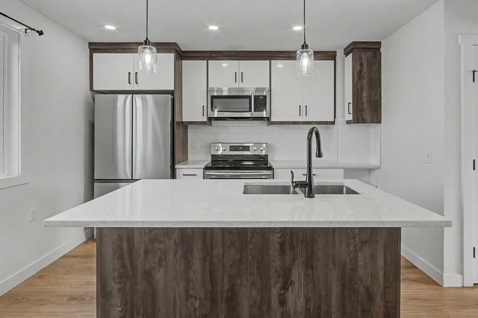 58 Taraglen Road NE