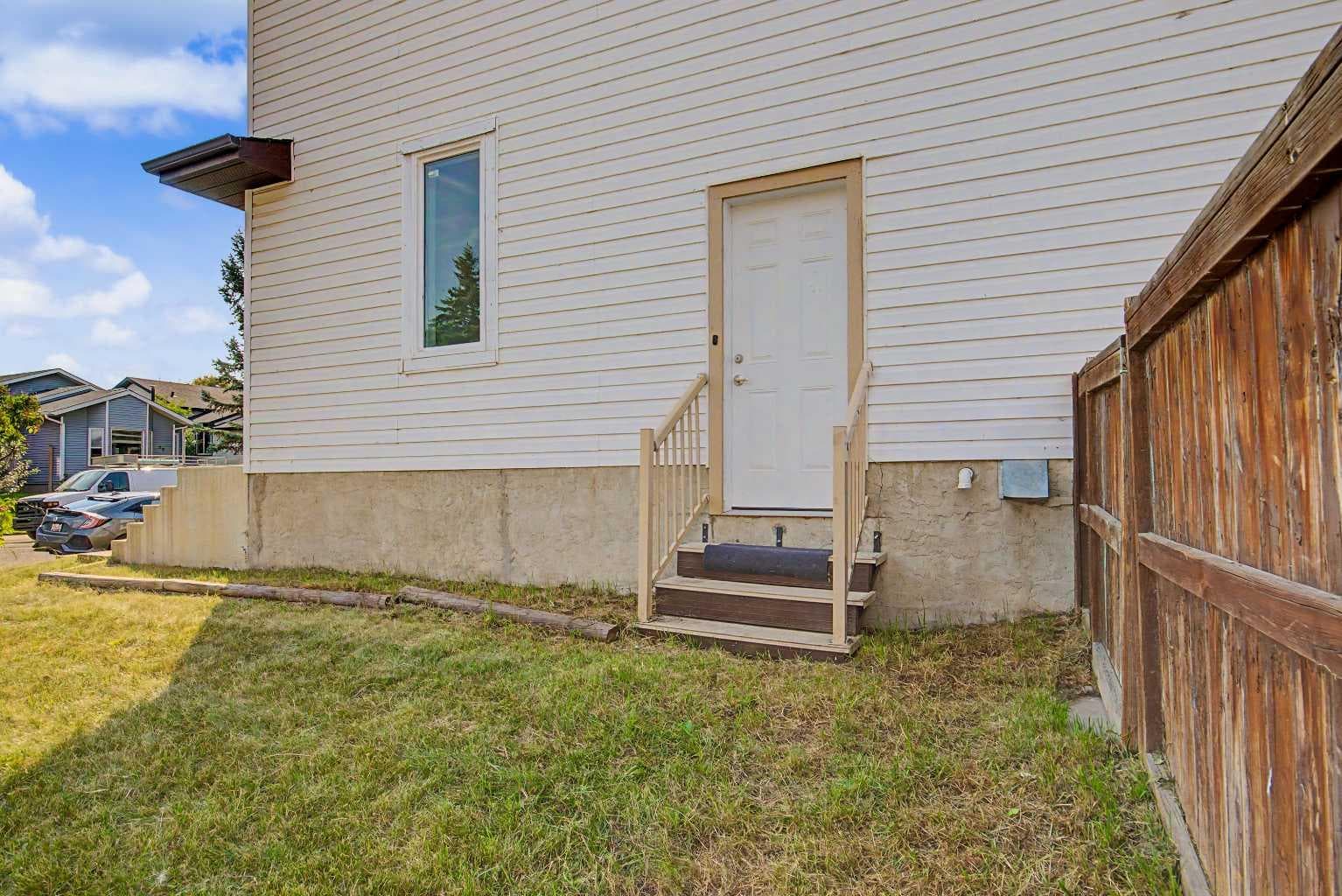 58 Taraglen Road NE