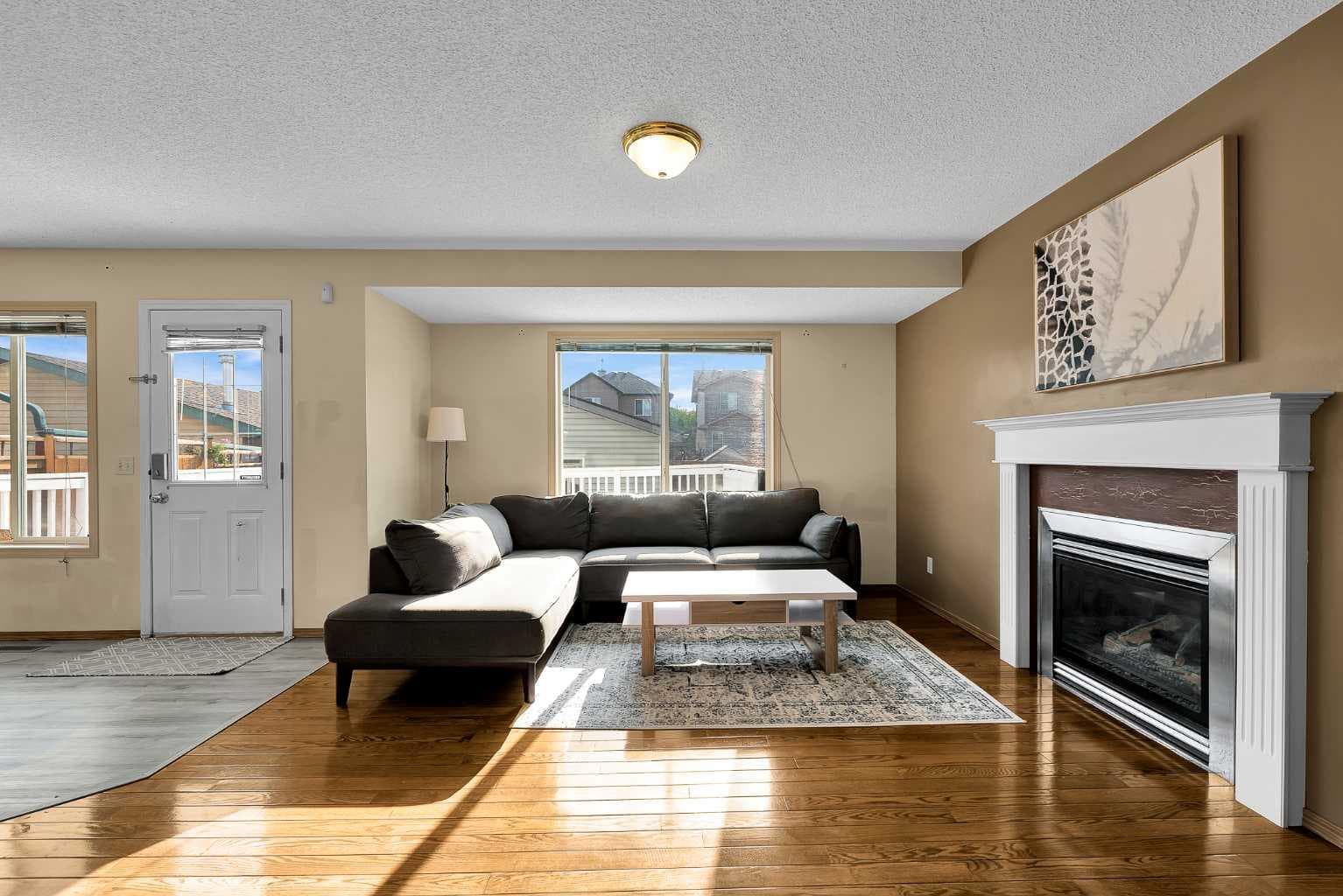 182 Citadel Bluff Close NW