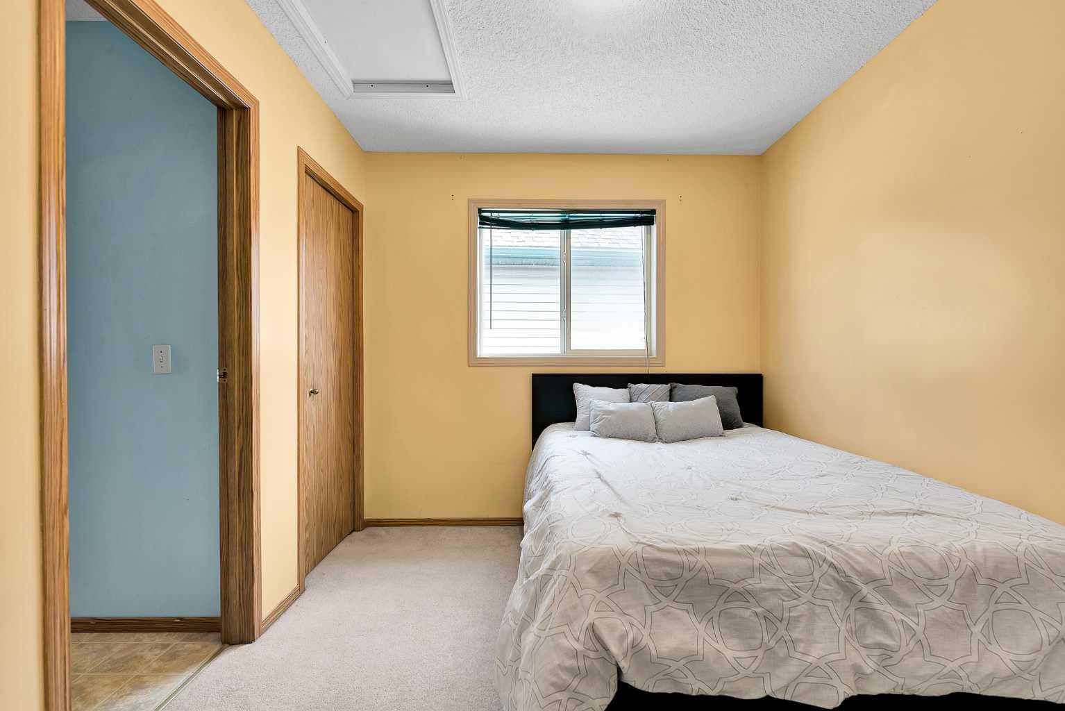 182 Citadel Bluff Close NW