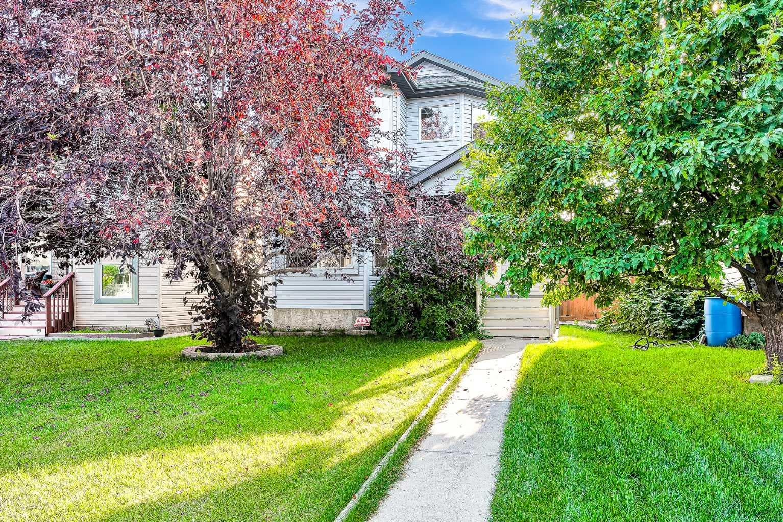182 Citadel Bluff Close NW