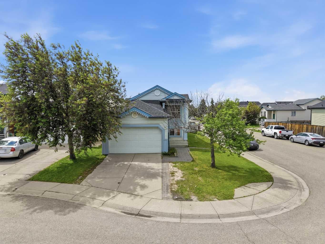 33 MARTIN CROSSING Green NE