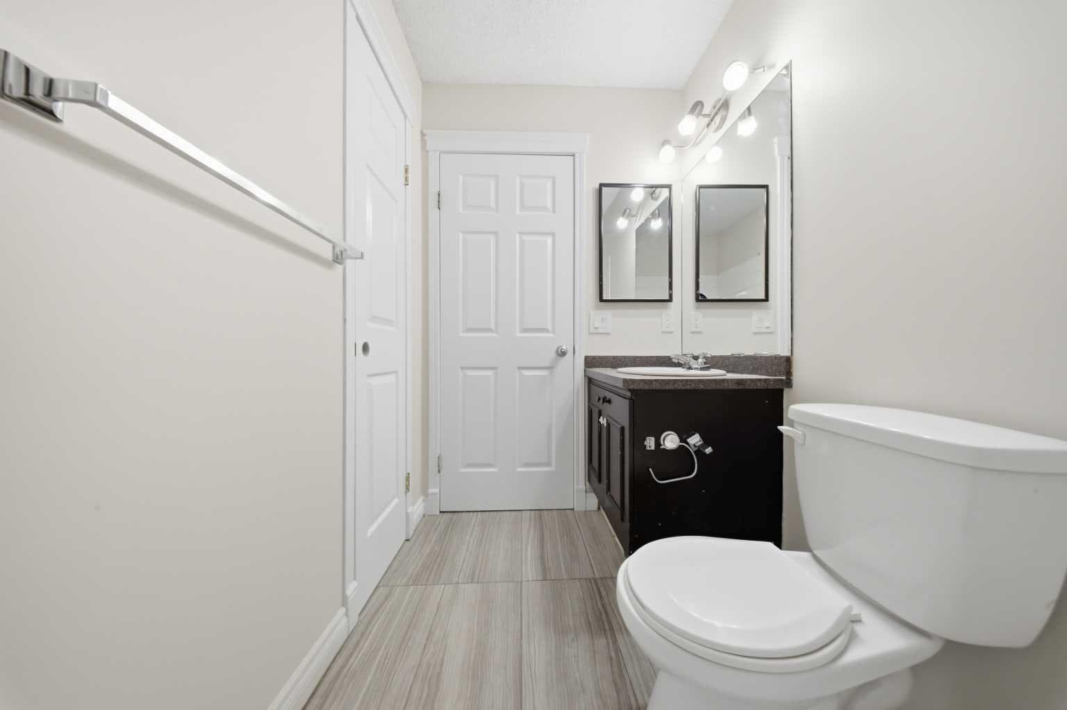 33 MARTIN CROSSING Green NE
