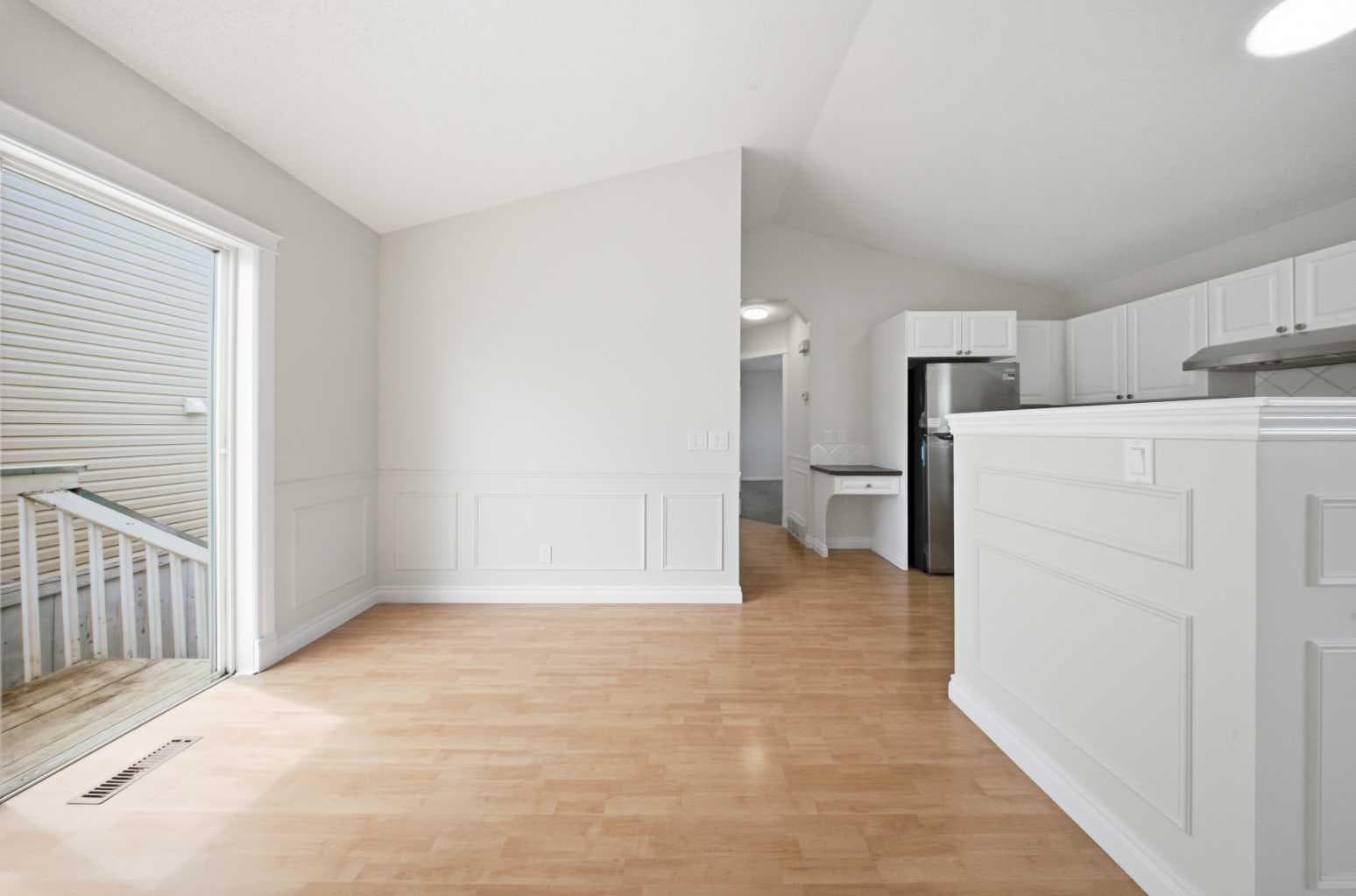 33 MARTIN CROSSING Green NE