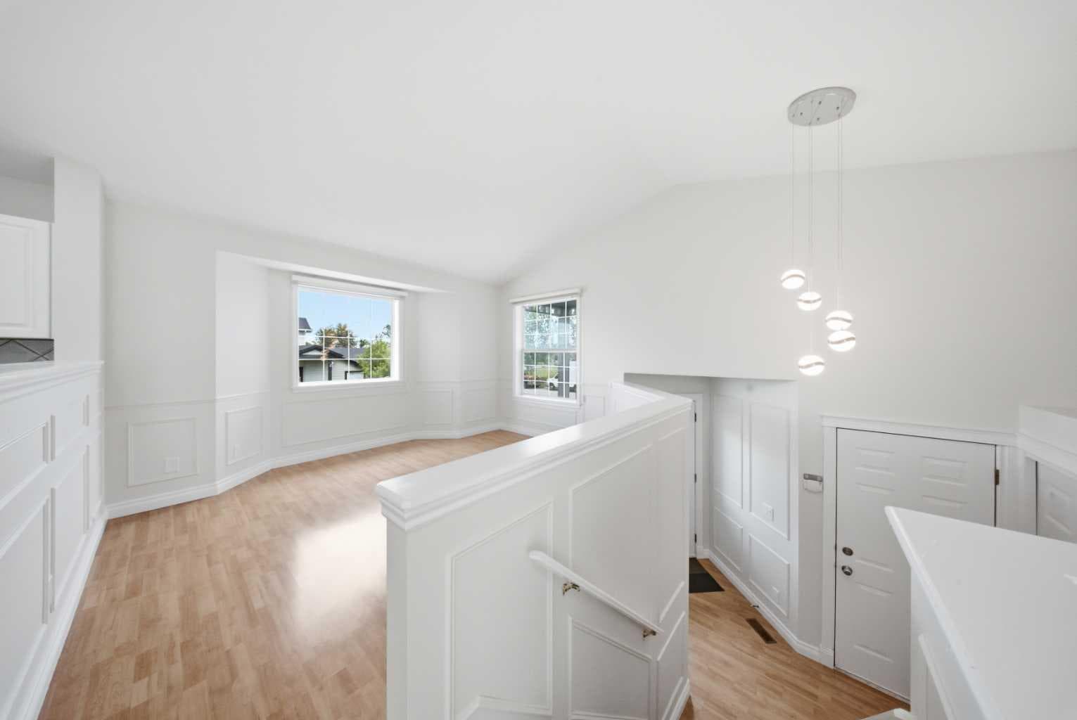 33 MARTIN CROSSING Green NE