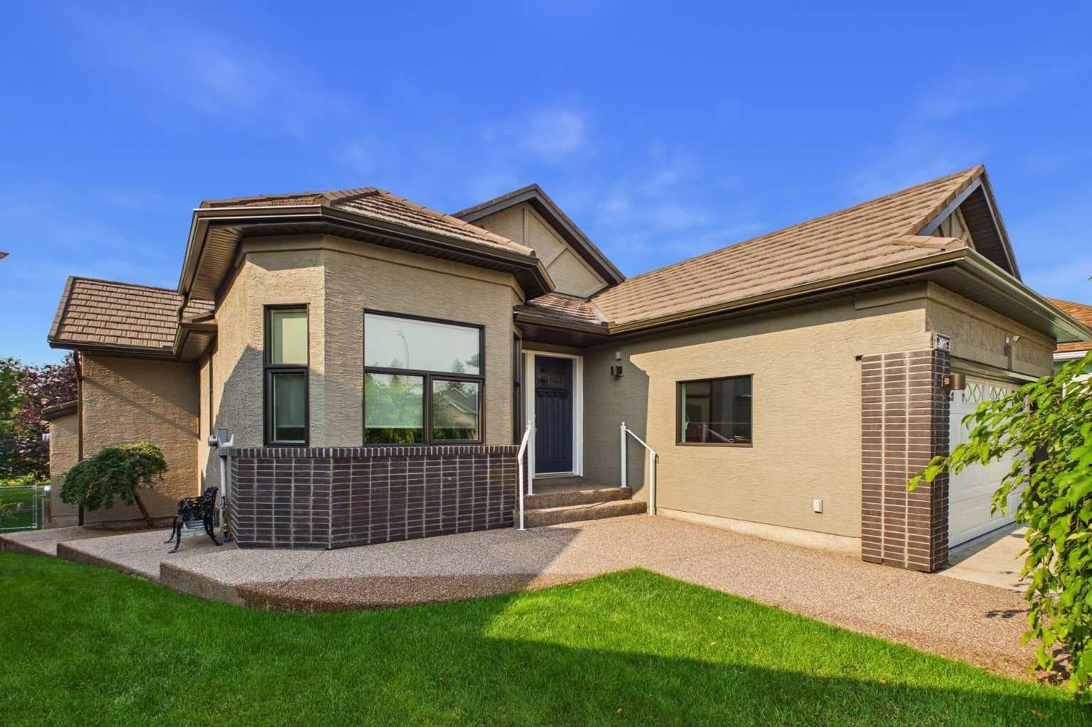208 Harvest Lake Green NE