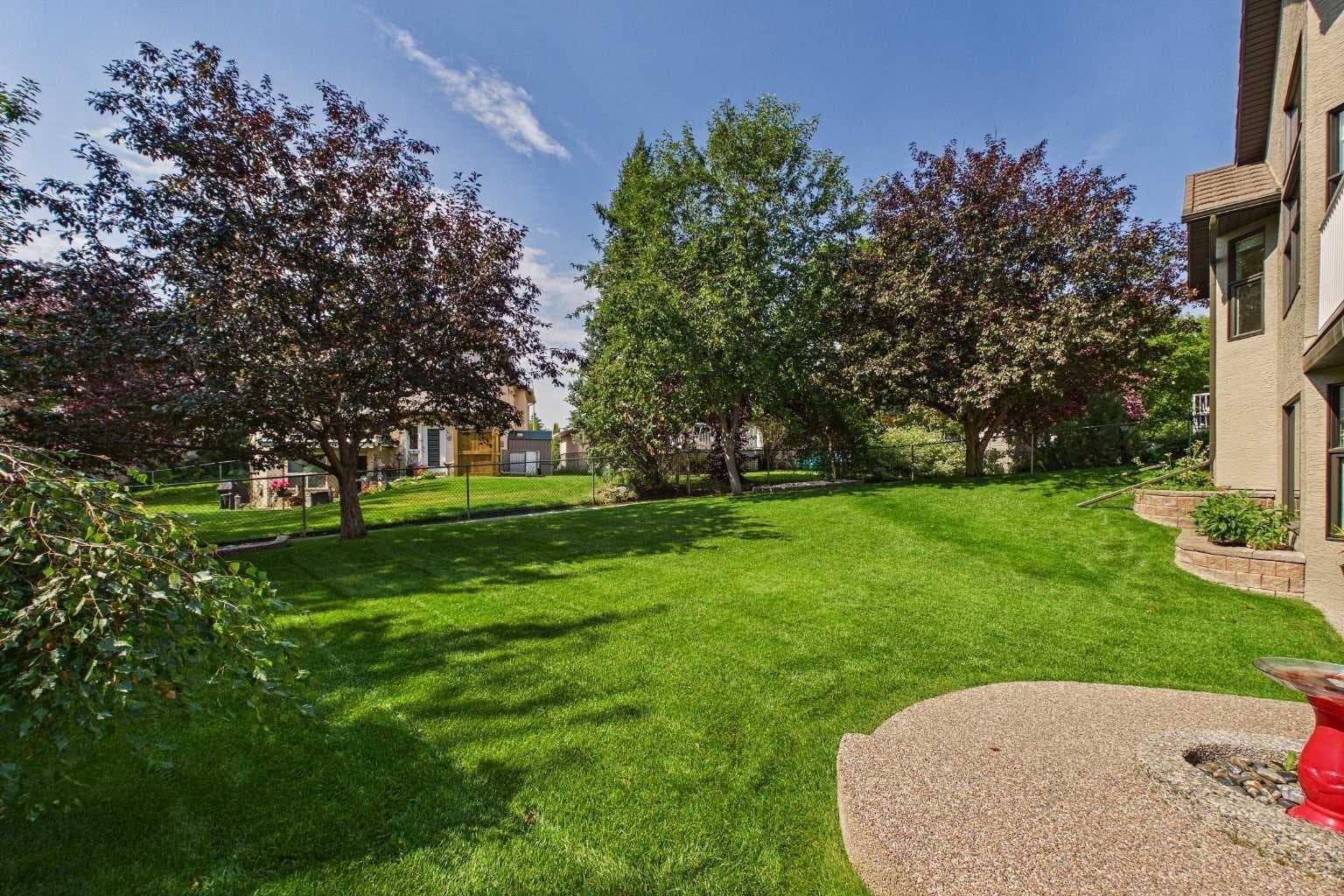 208 Harvest Lake Green NE