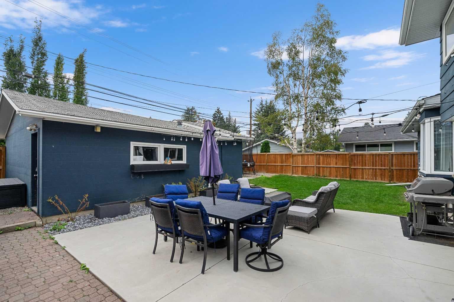 543 Willingdon Boulevard SE