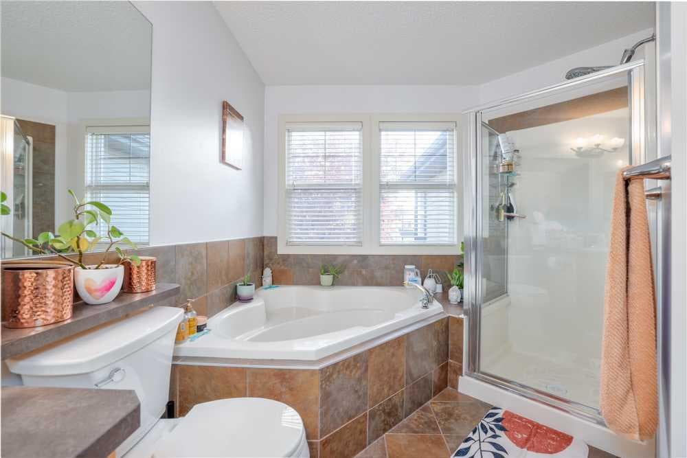 230 Auburn Bay Boulevard SE