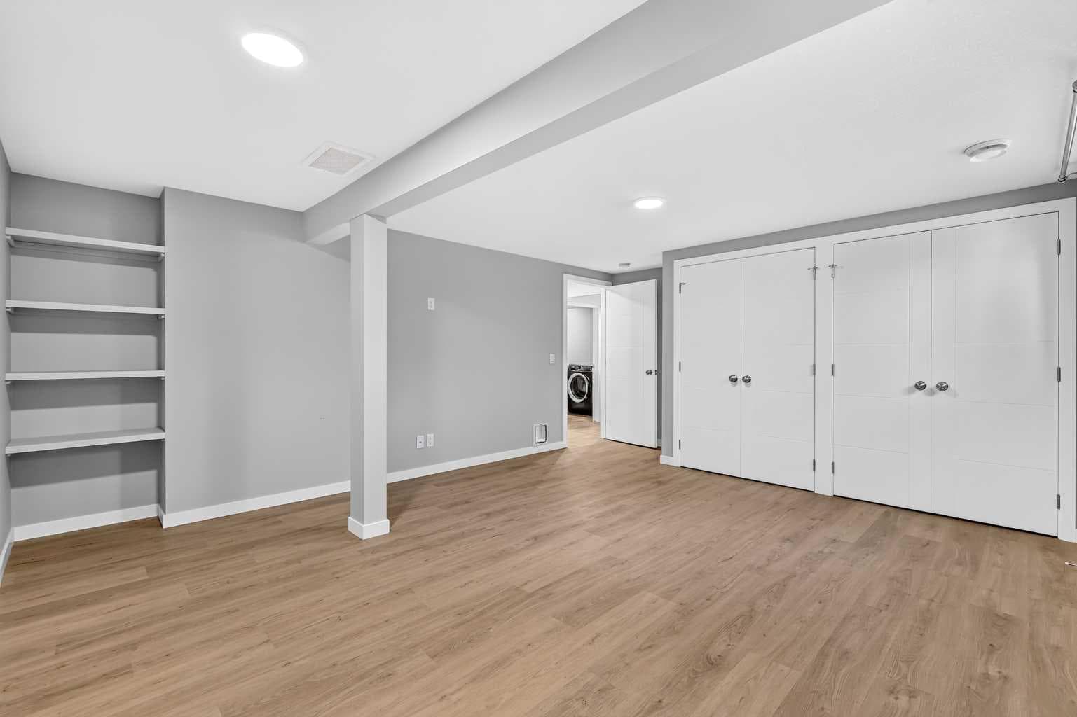 803 Canford Crescent SW