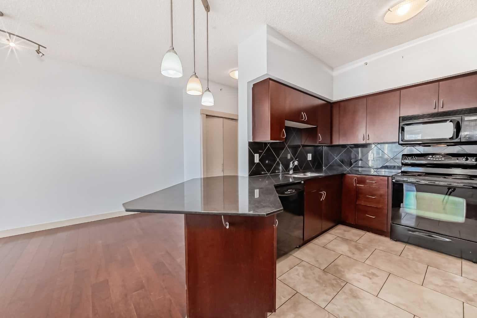 1508, 8710 Horton Road SW