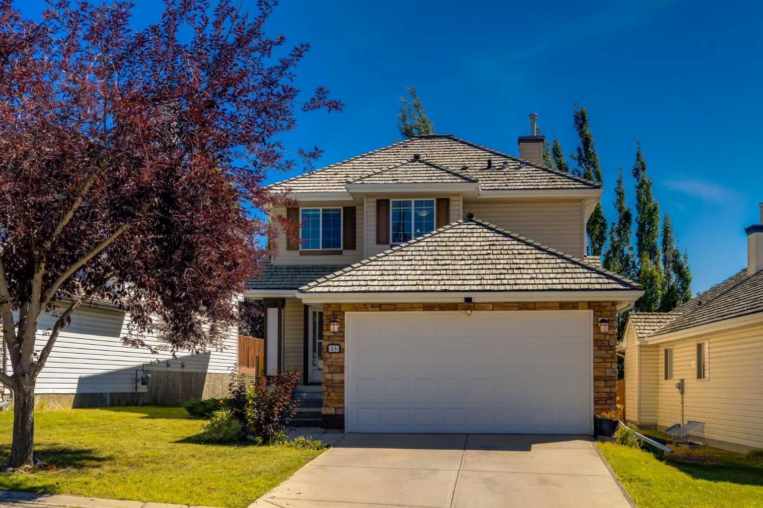 38 Spring Crescent SW