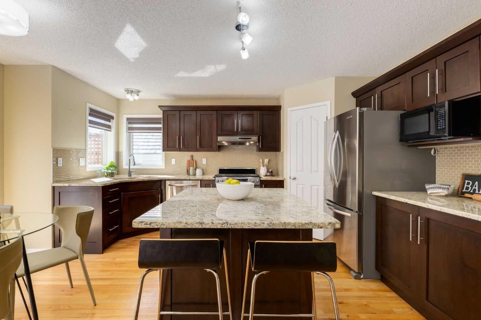 38 Spring Crescent SW