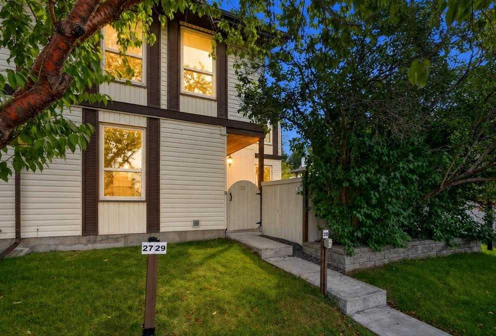 33, 3200 60 Street NE