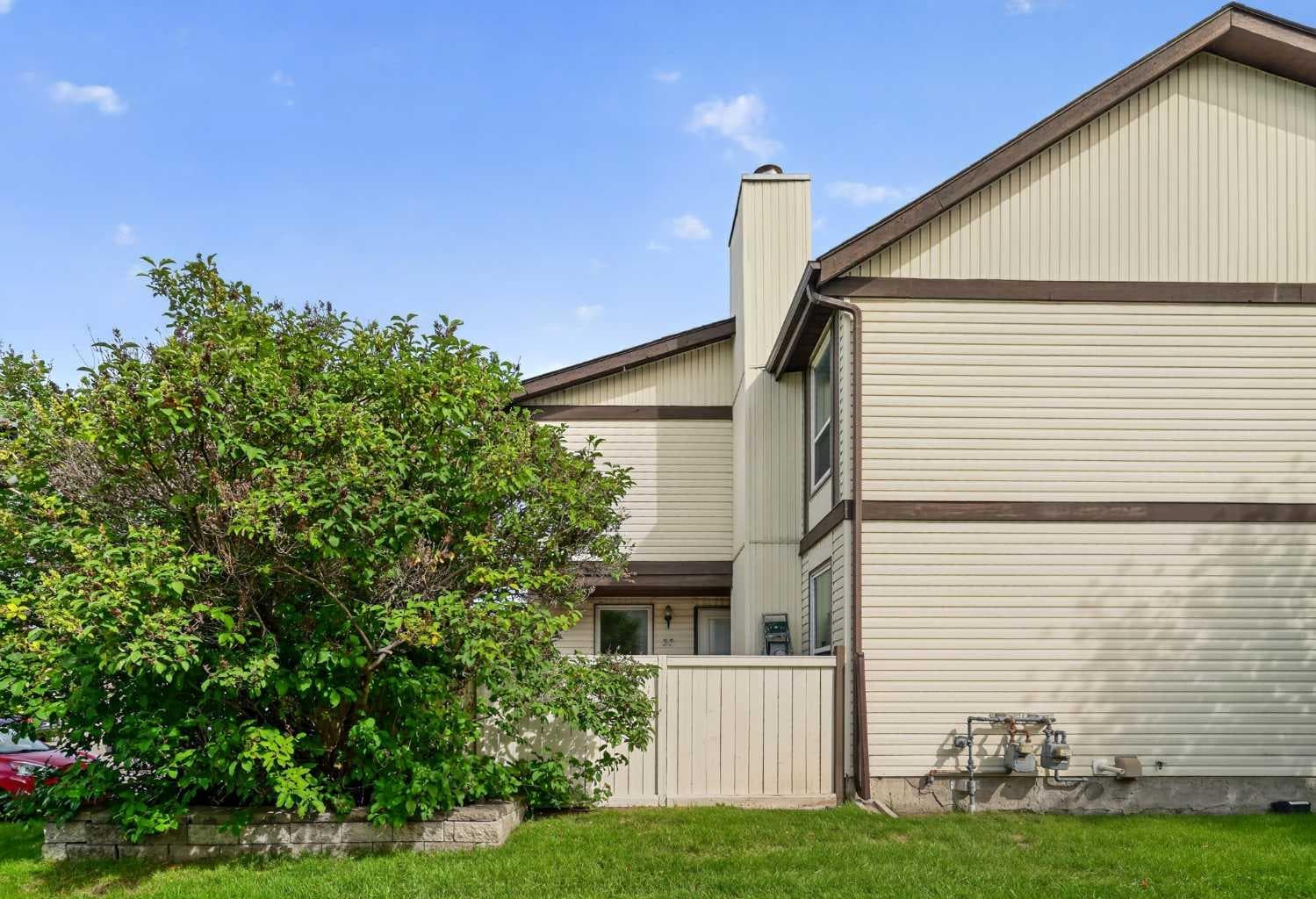 33, 3200 60 Street NE