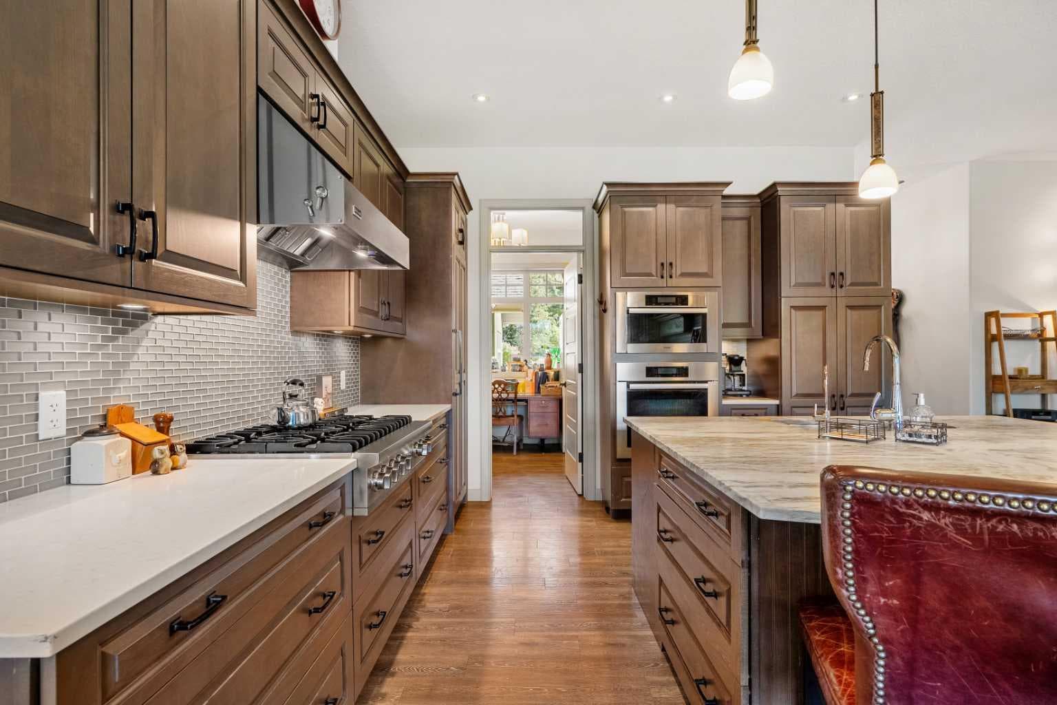 61080 Larsen Pasture Road 