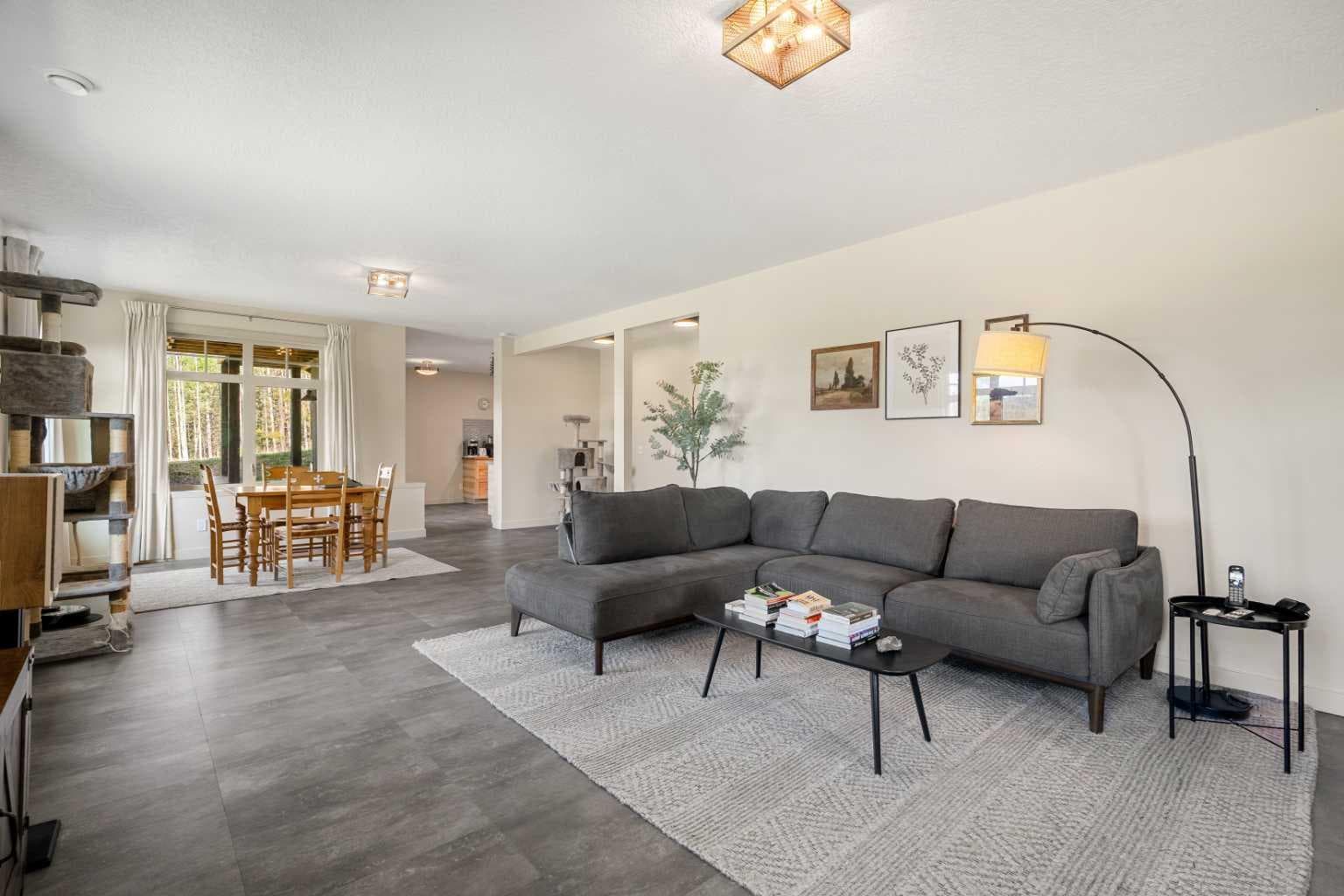 61080 Larsen Pasture Road 
