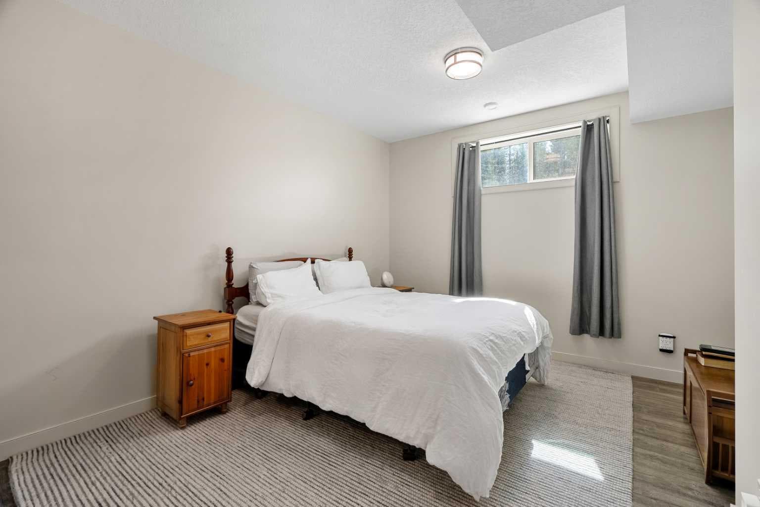 61080 Larsen Pasture Road 