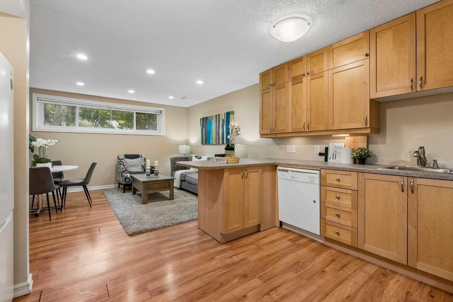 35 Dovercliffe Way SE