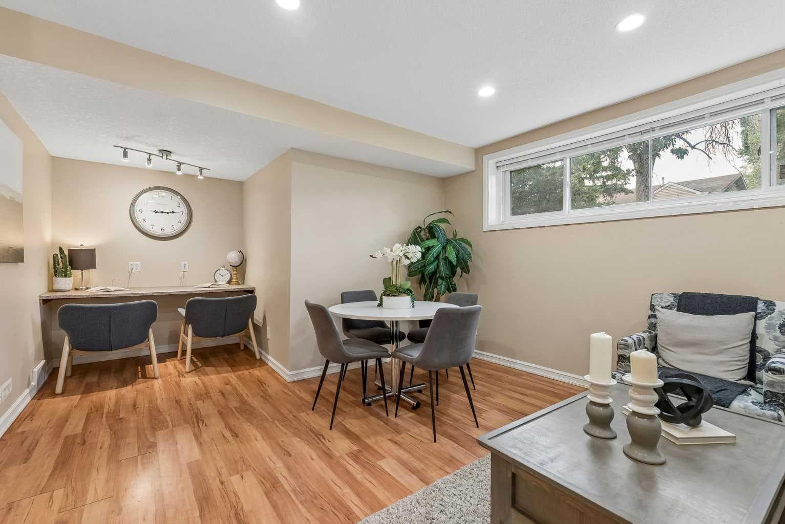 35 Dovercliffe Way SE