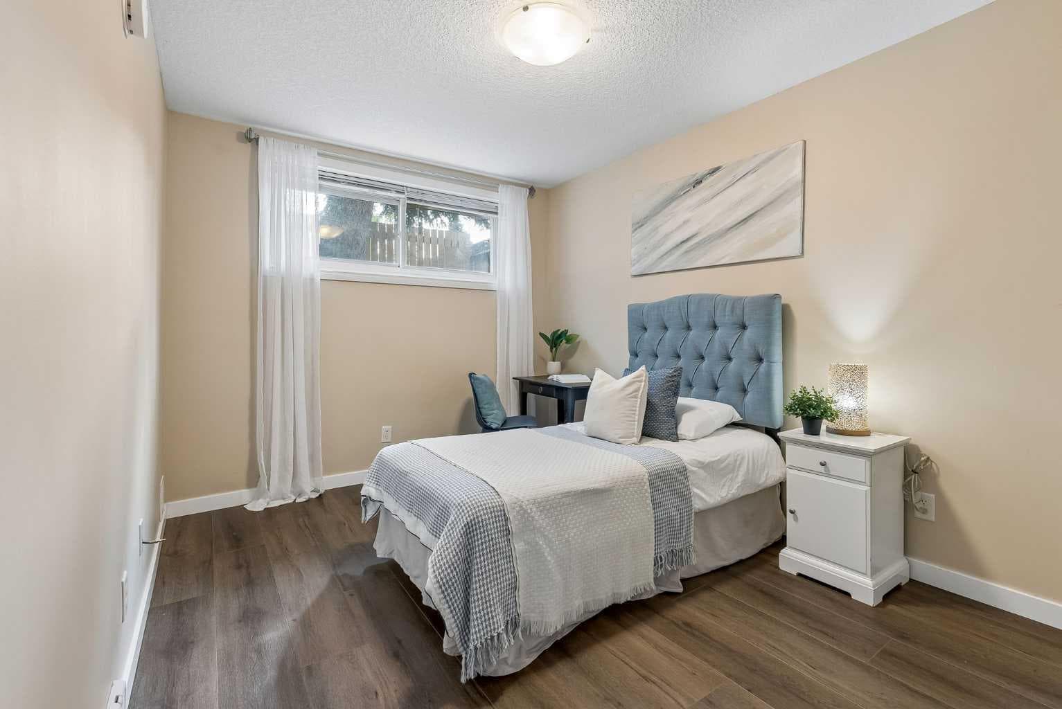 35 Dovercliffe Way SE