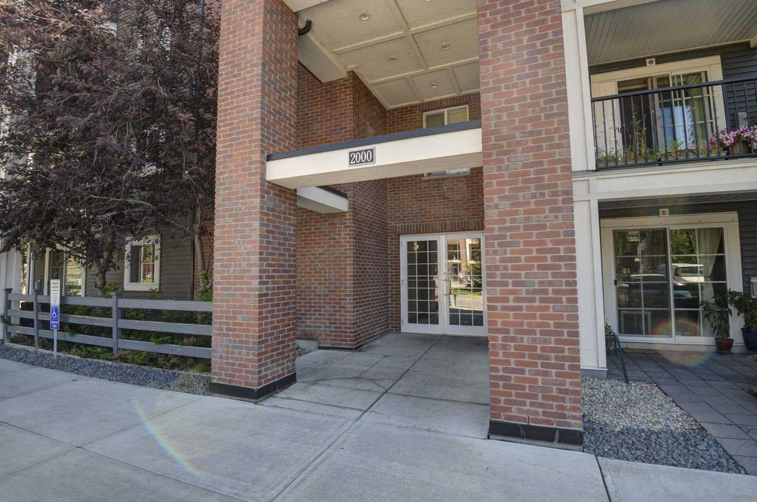 2414, 99 copperstone Park SE