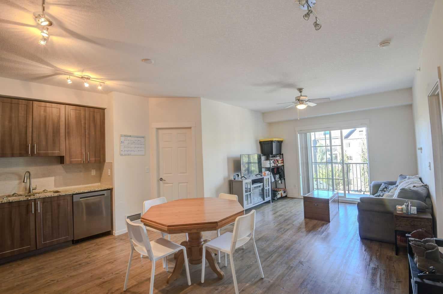 2414, 99 copperstone Park SE
