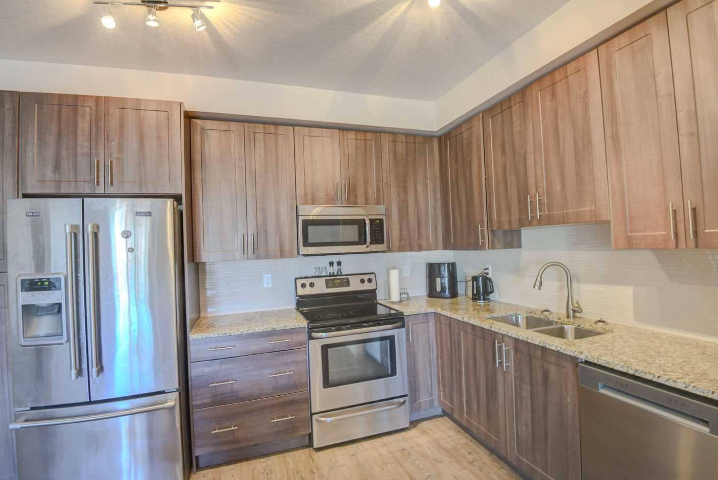 2414, 99 copperstone Park SE