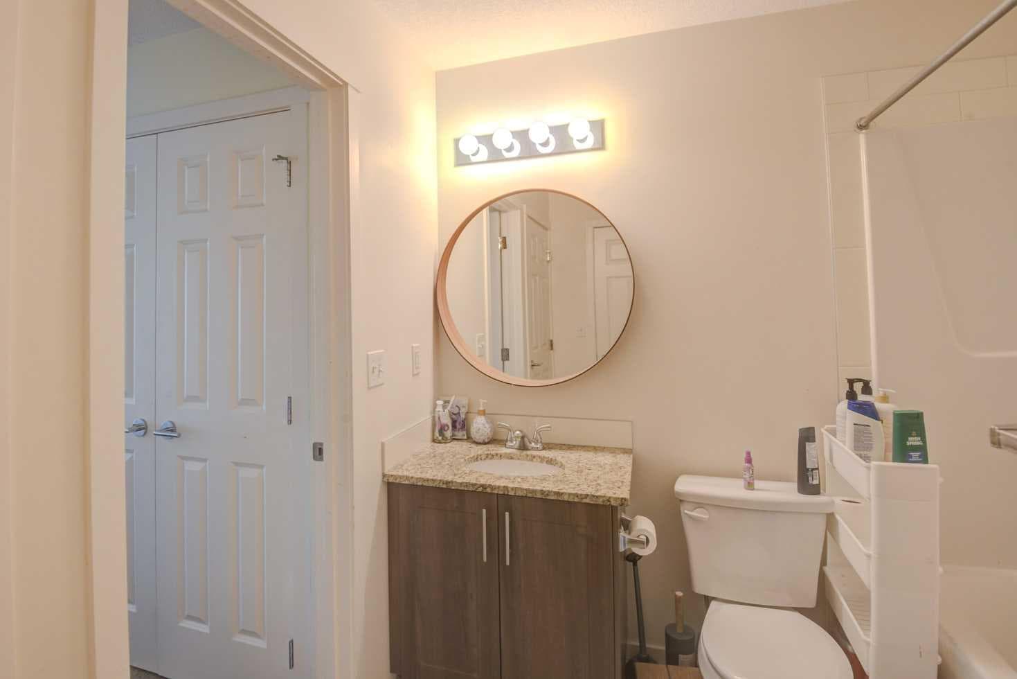2414, 99 copperstone Park SE