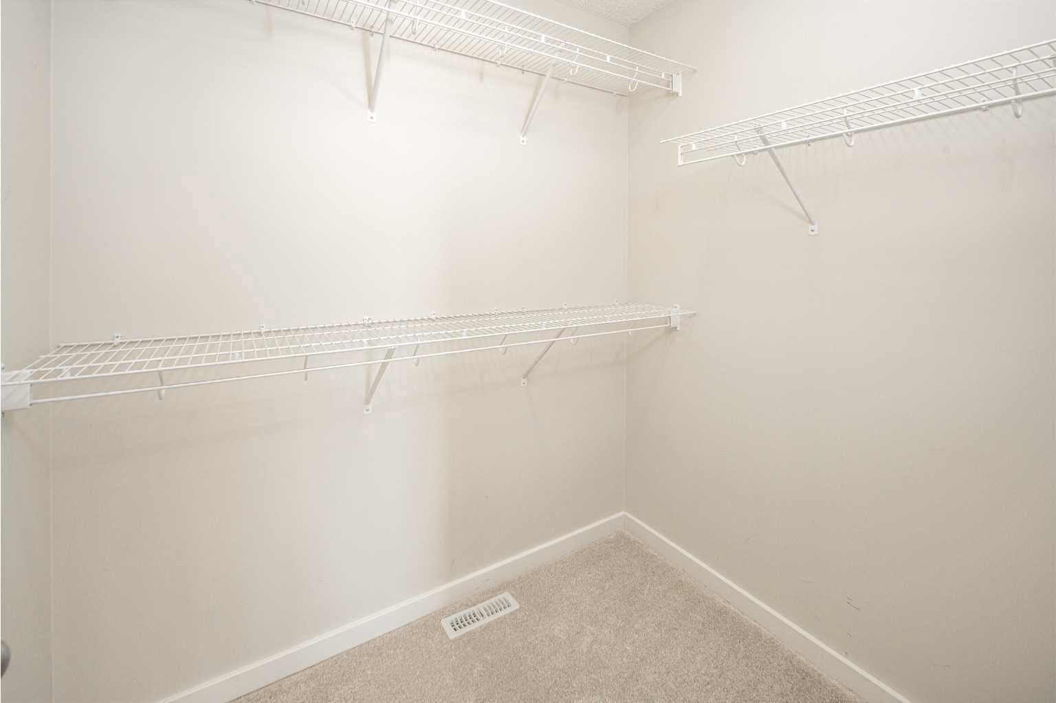 25 Marquis Place SE