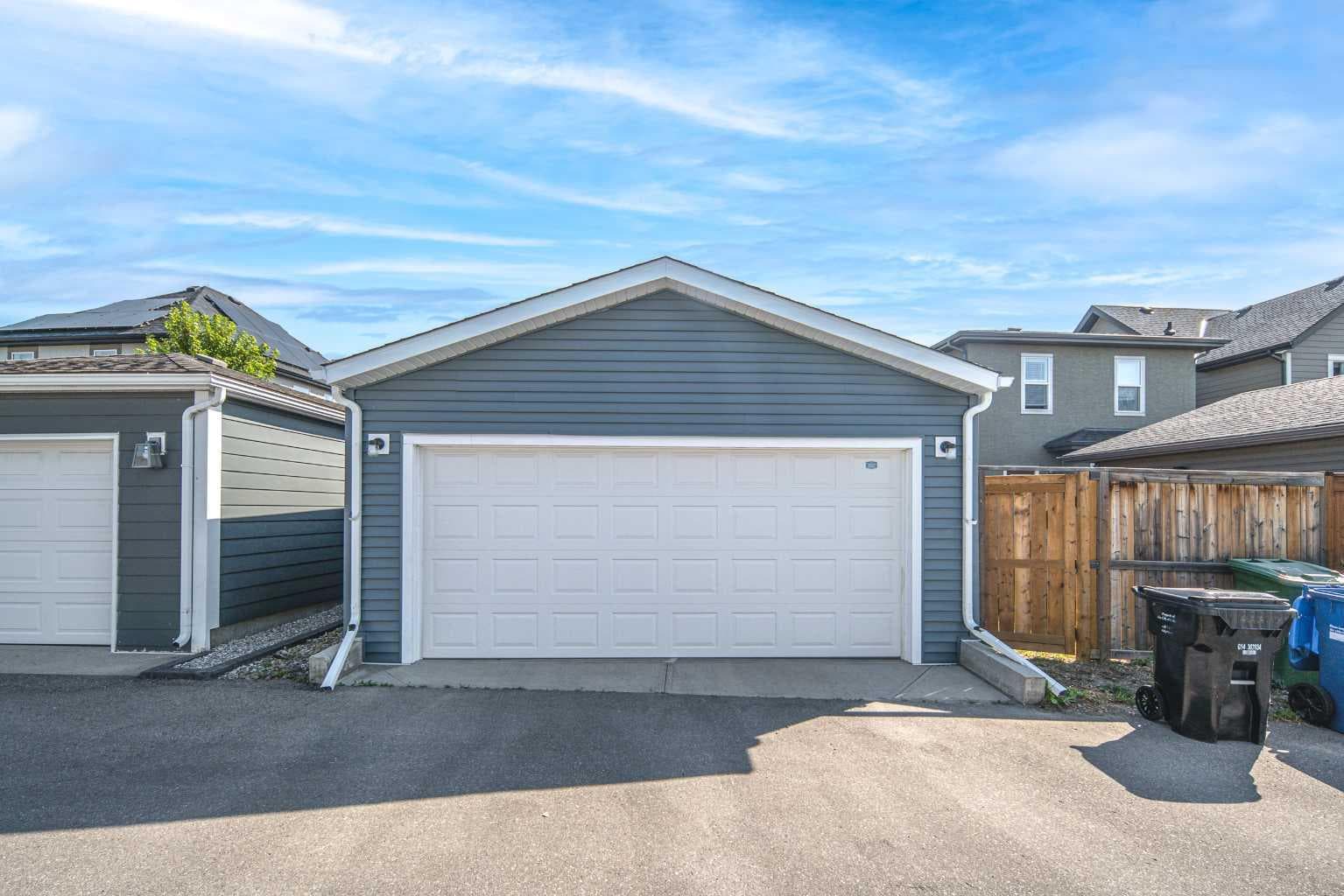 25 Marquis Place SE
