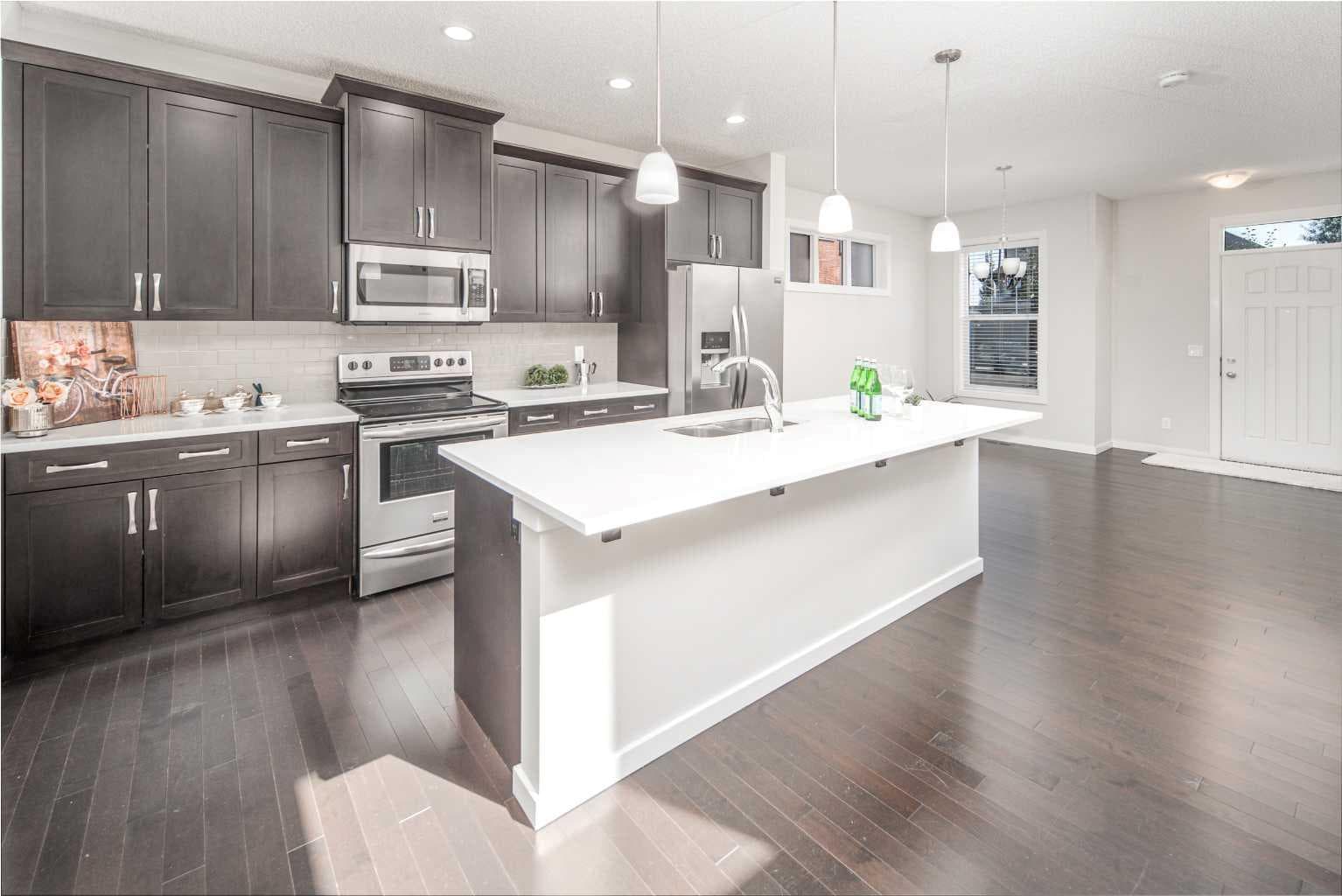 25 Marquis Place SE