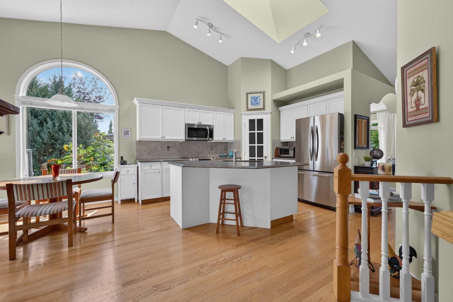 51 Chaparral Heath SE
