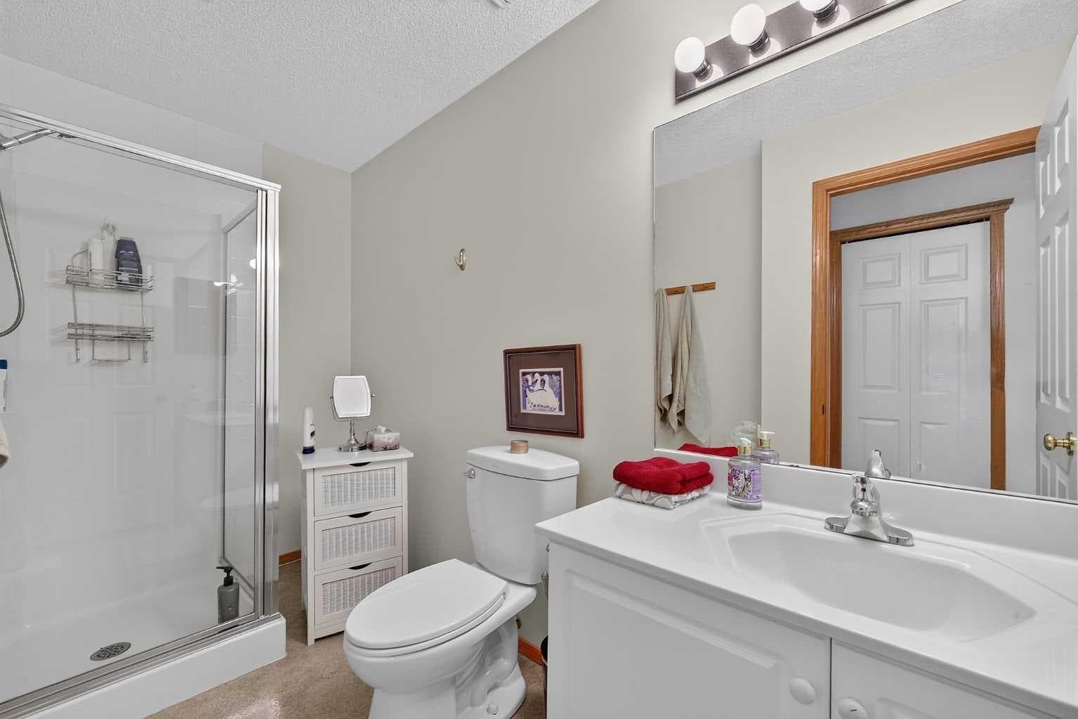 51 Chaparral Heath SE