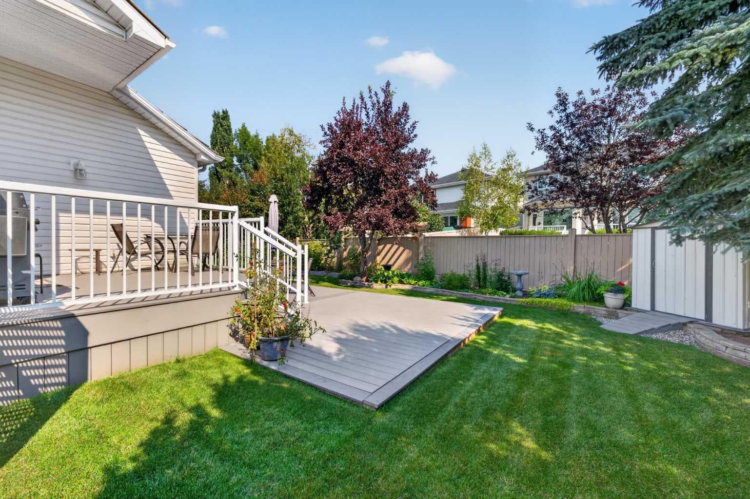 51 Chaparral Heath SE