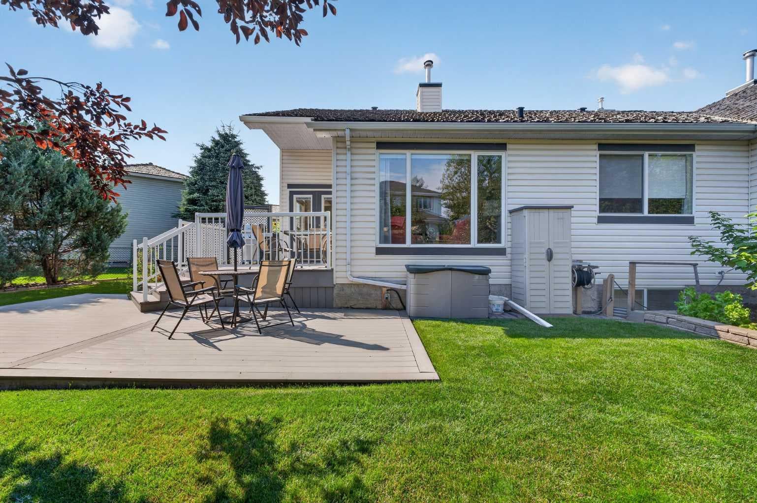 51 Chaparral Heath SE