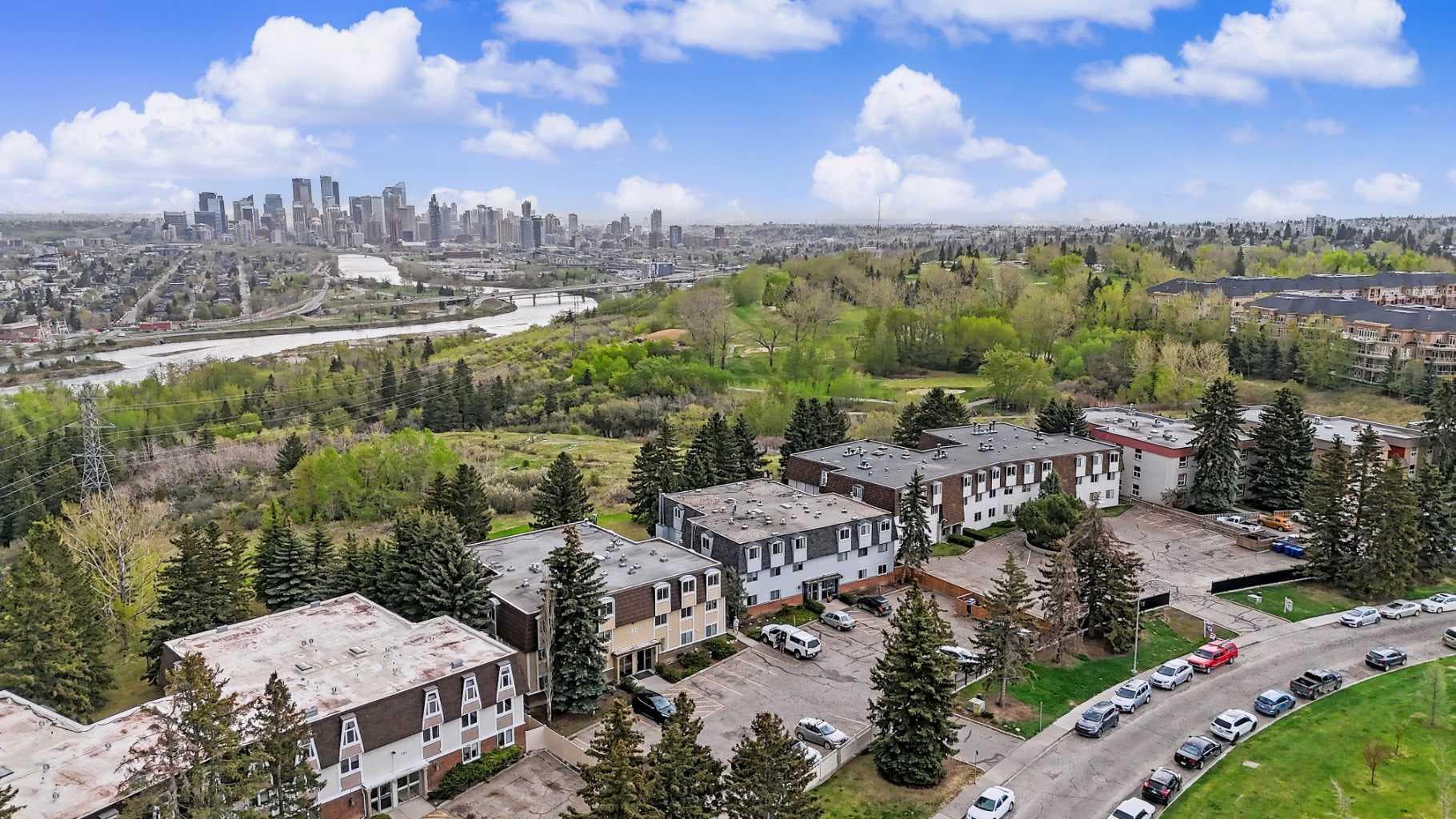 301, 508 Cedar Crescent SW