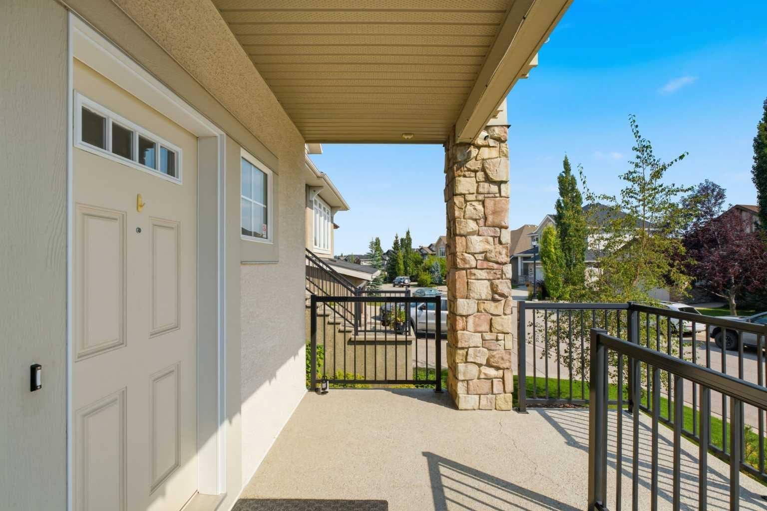191 Springbluff Heights SW