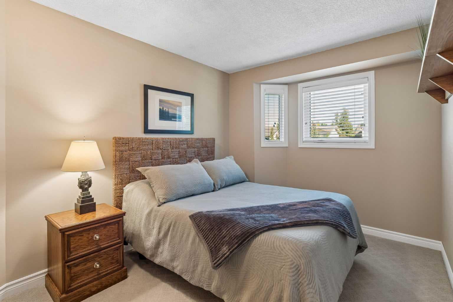 24 Scenic Acres Drive NW