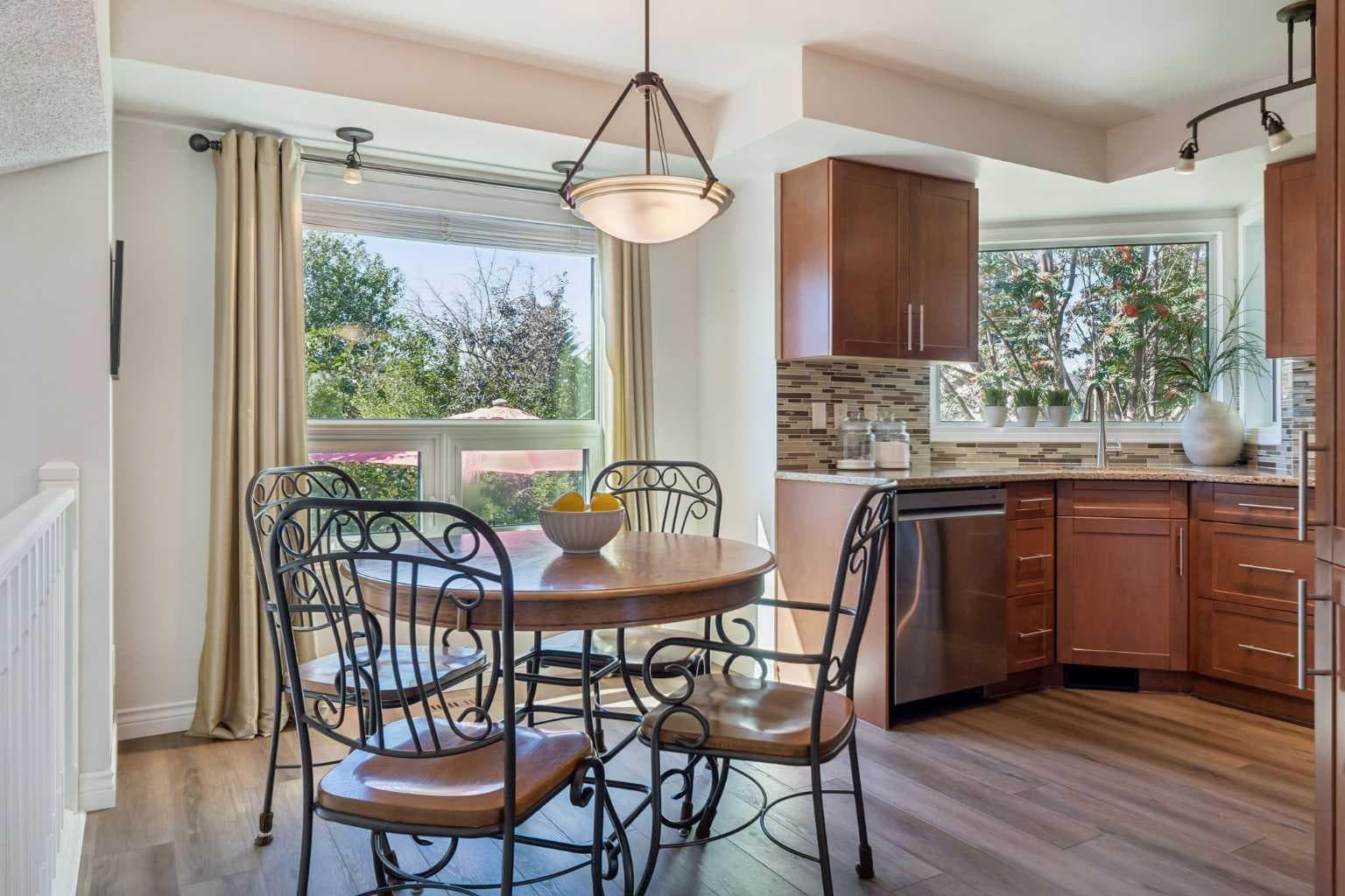 24 Scenic Acres Drive NW