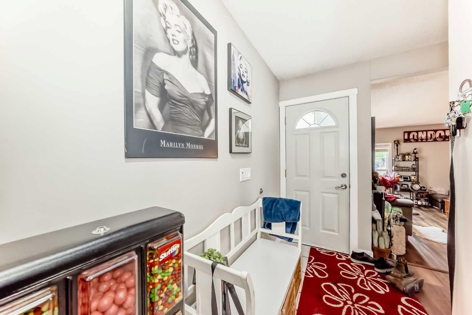 20 Deermont Way SE