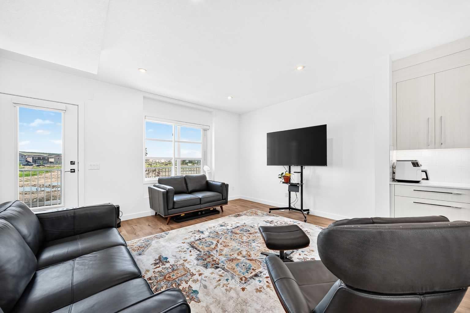 308, 135 Belmont Passage SW