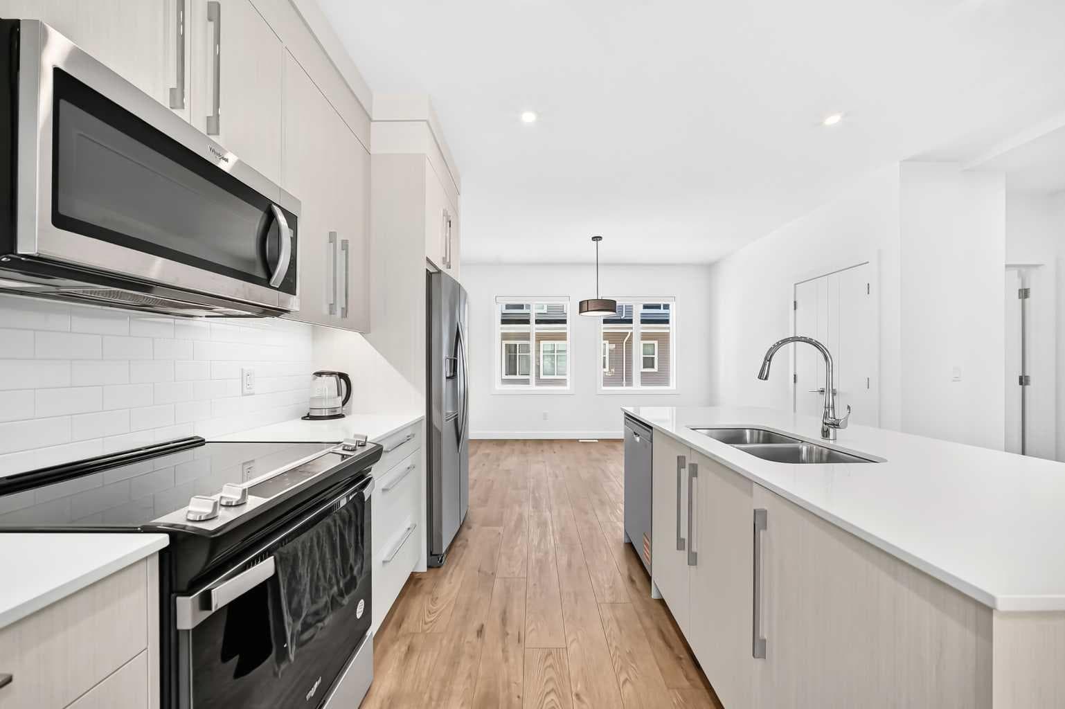 308, 135 Belmont Passage SW